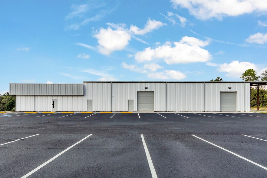 More Photos Of 1982 Us-1, Graniteville Industrial For Sale