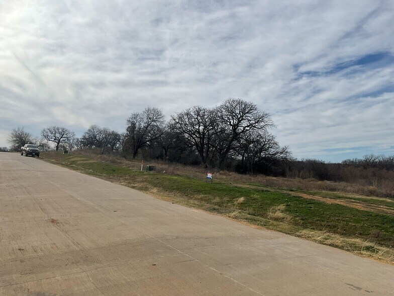 More Photos Of 1657 Private Access 60200, Burleson Land For Sale