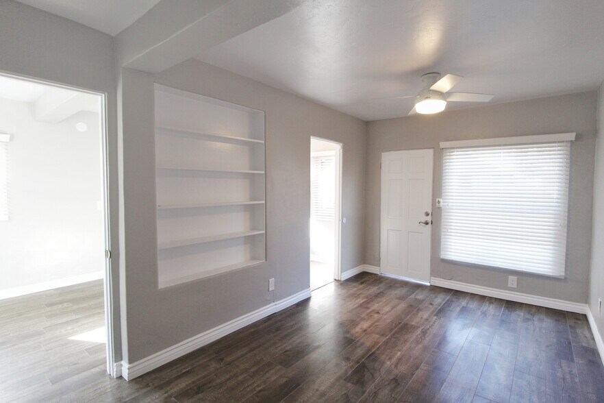 More Photos Of 4685 Hamilton St, San Diego Apartments For Sale