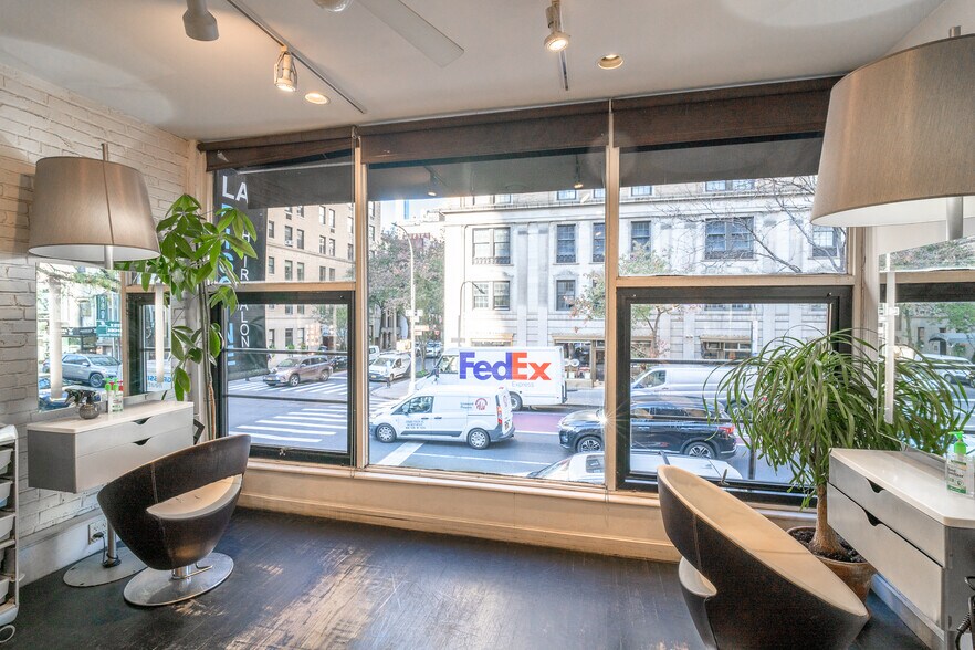 More Photos Of 843 Lexington Ave, New York Storefront Retail Residential For Lease