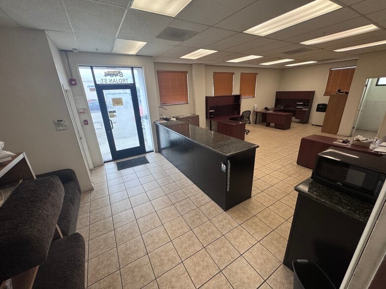 More Photos Of 8454 Trojan St, Pico Rivera Manufacturing For Lease