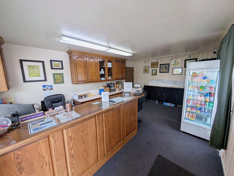 More Photos Of 145 N Main St, Manti Hotel For Sale