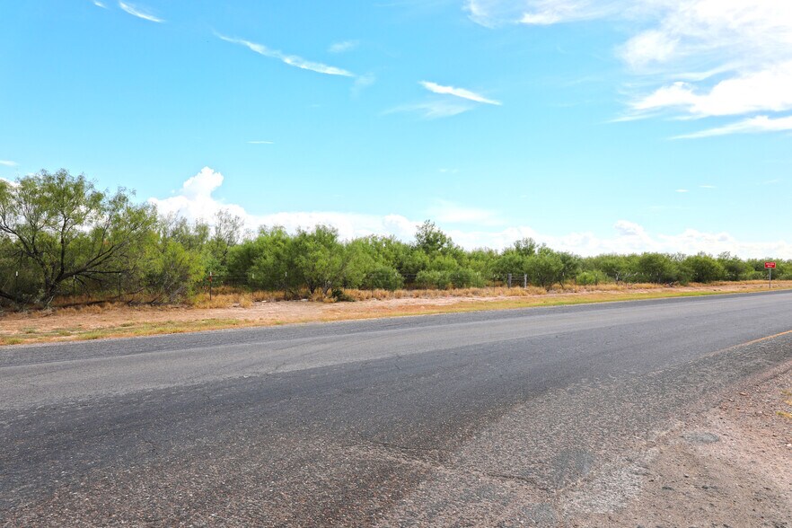More Photos Of SEQ of Mines Rd & Hwy 255 (Camino Columbia Rd), Laredo Land For Sale