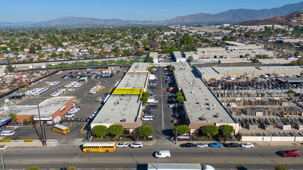 More Photos Of 12455 Branford St, Pacoima Warehouse For Sale