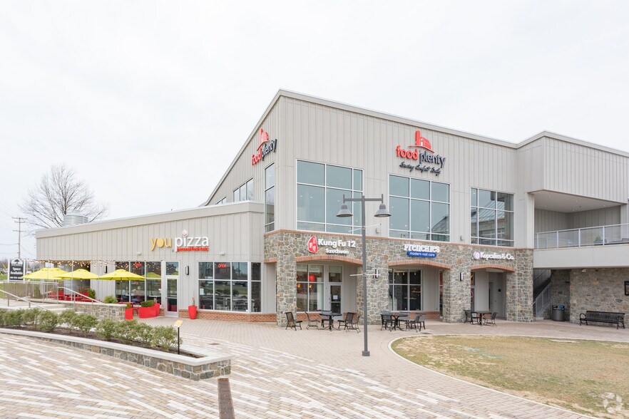 More Photos Of 12250 Clarksville Pike, Clarksville Storefront For Lease