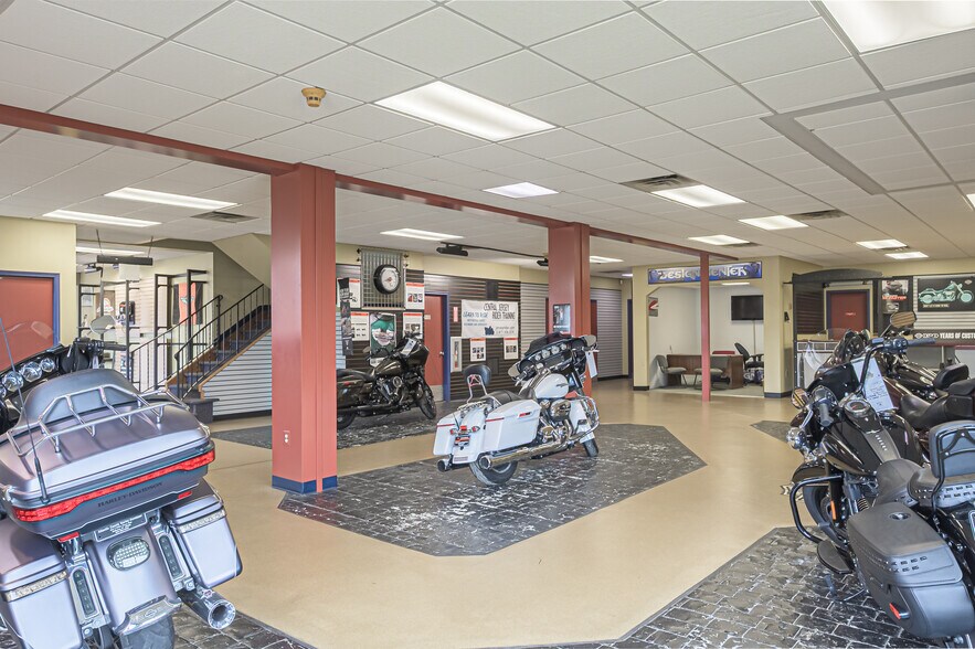 More Photos Of 219 E White Horse Pike, Galloway Health Club For Sale