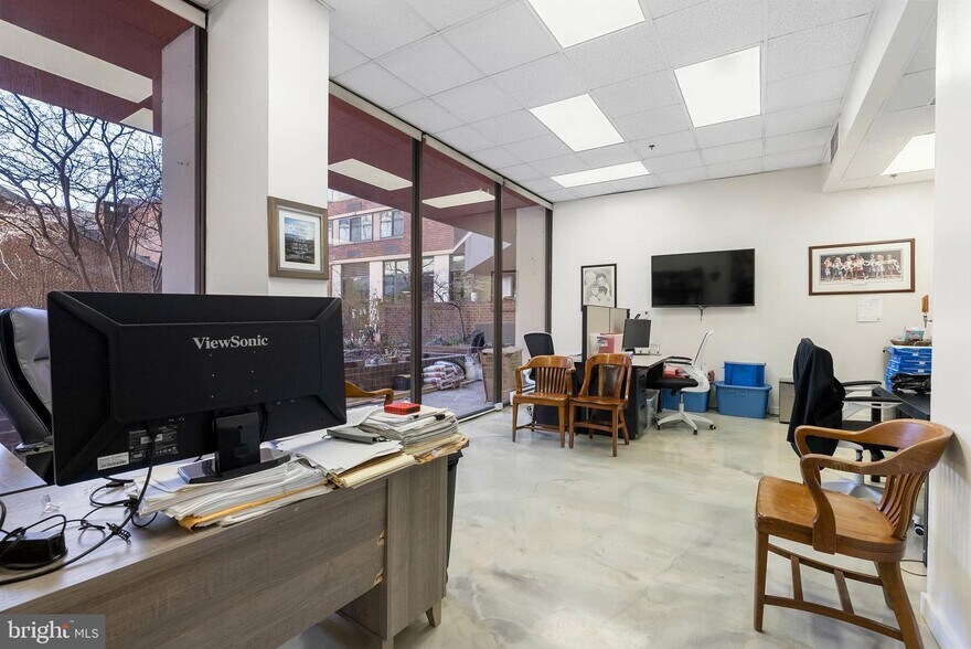 More Photos Of 1420 Locust St, Philadelphia Apartments For Sale