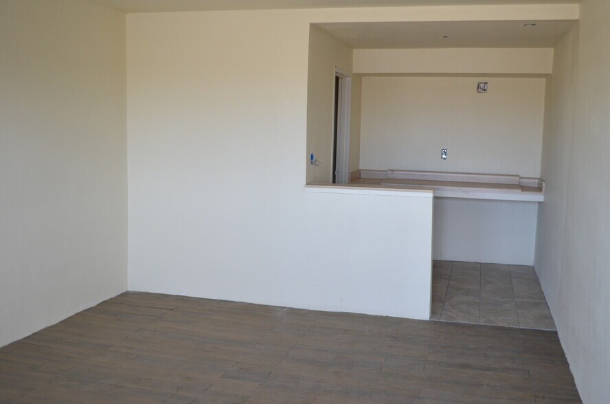 More Photos Of 2160 W Picacho Ave, Las Cruces Hotel For Sale
