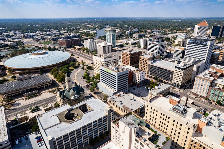 More Photos Of 110 S Main St, Wichita Office Residential For Sale