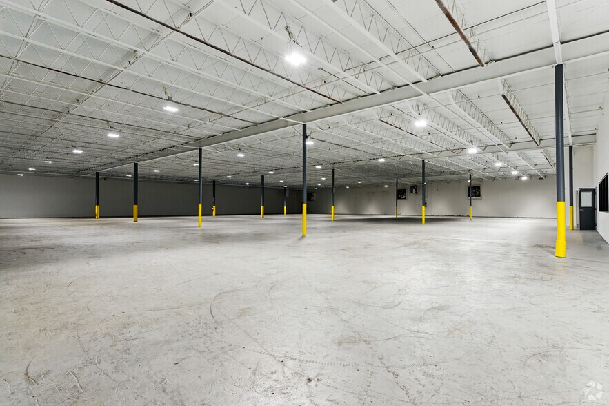 More Photos Of 1532 Stone Ridge Dr, Stone Mountain Unknown For Lease