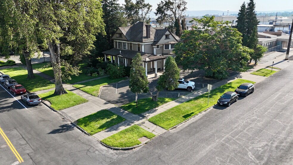 More Photos Of 314 N 2nd St, Yakima Office For Sale
