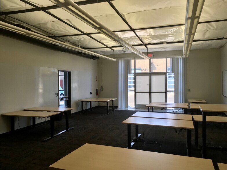 More Photos Of 2181 Park Blvd, Palo Alto Office For Lease