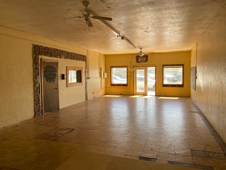 More Photos Of 3410 E 7th Ave, Tampa Loft Creative Space For Lease