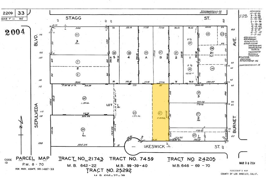 More Photos Of 15201 Keswick St, Van Nuys Warehouse For Lease