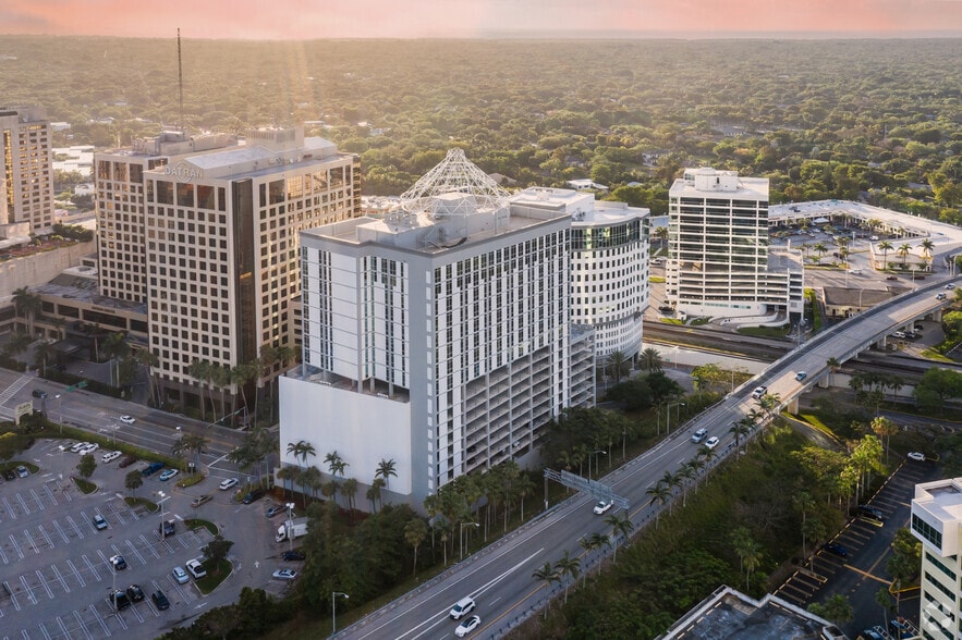 More Photos Of 9155 S Dadeland Blvd, Miami Unknown For Lease