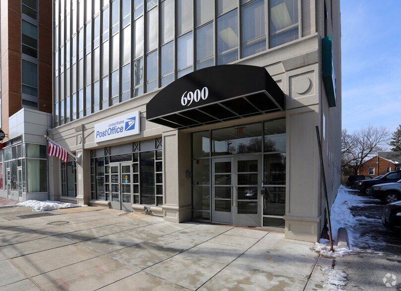 More Photos Of 6900 Wisconsin Ave, Bethesda Office For Sale
