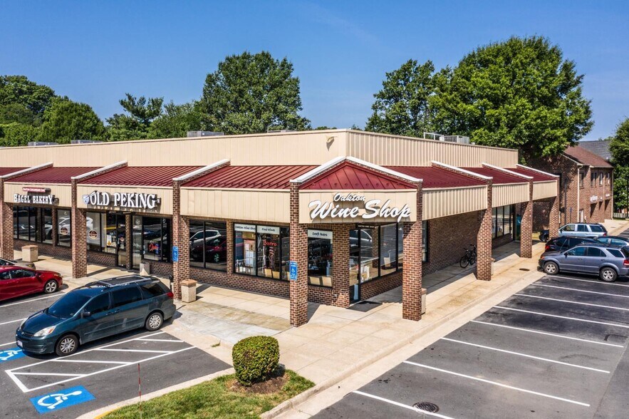 More Photos Of 2946A-Q-2952A-K Chain Bridge Rd, Oakton Unknown For Lease