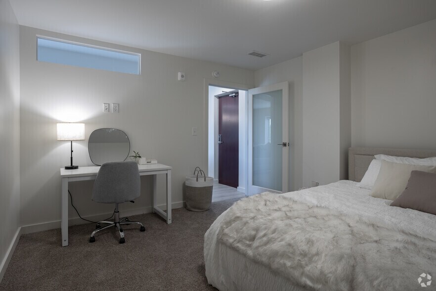 More Photos Of 3800 Park East Dr, Beachwood Apartments For Lease