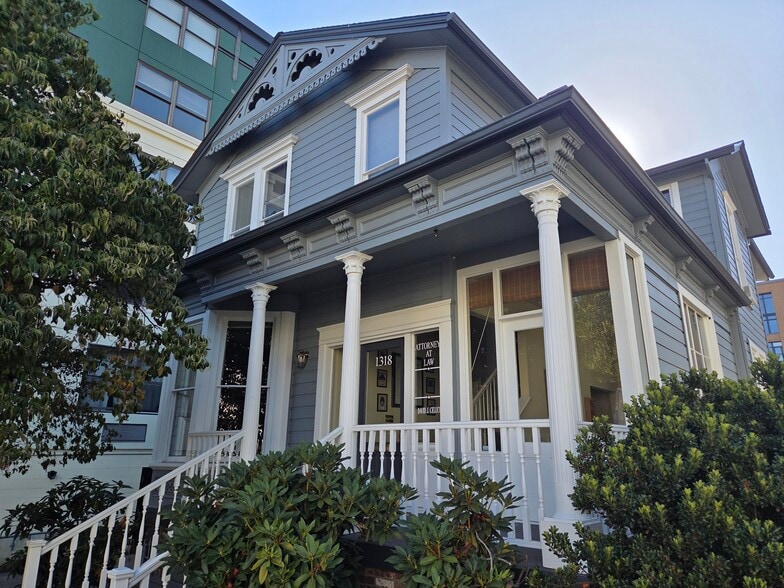 More Photos Of 1318 SW 12th Ave, Portland Office For Sale