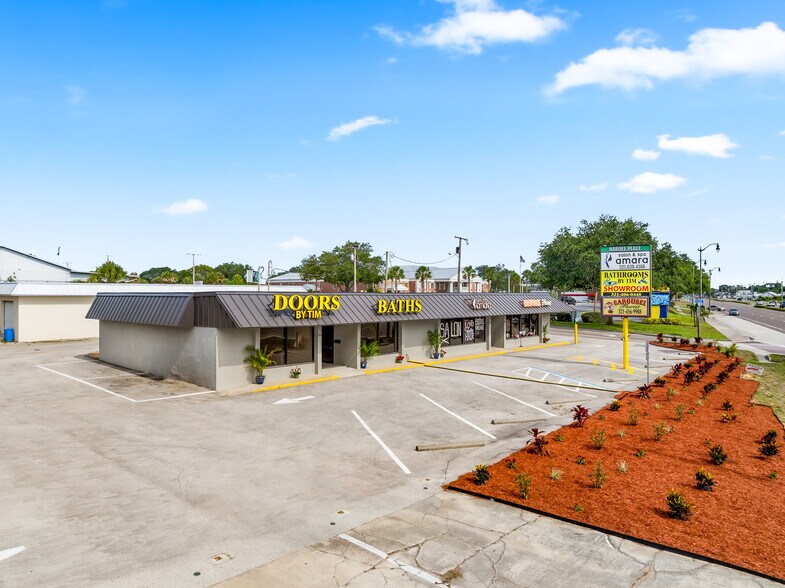 More Photos Of 984 Rockledge Blvd, Rockledge General Retail For Sale