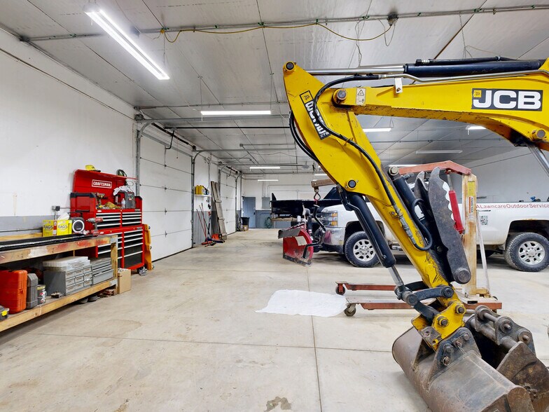 More Photos Of 2505 Avonia Rd, Fairview Industrial For Sale