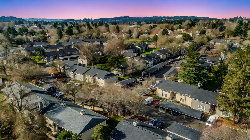 More Photos Of 10200 SW Conestoga Dr, Beaverton Multifamily For Sale