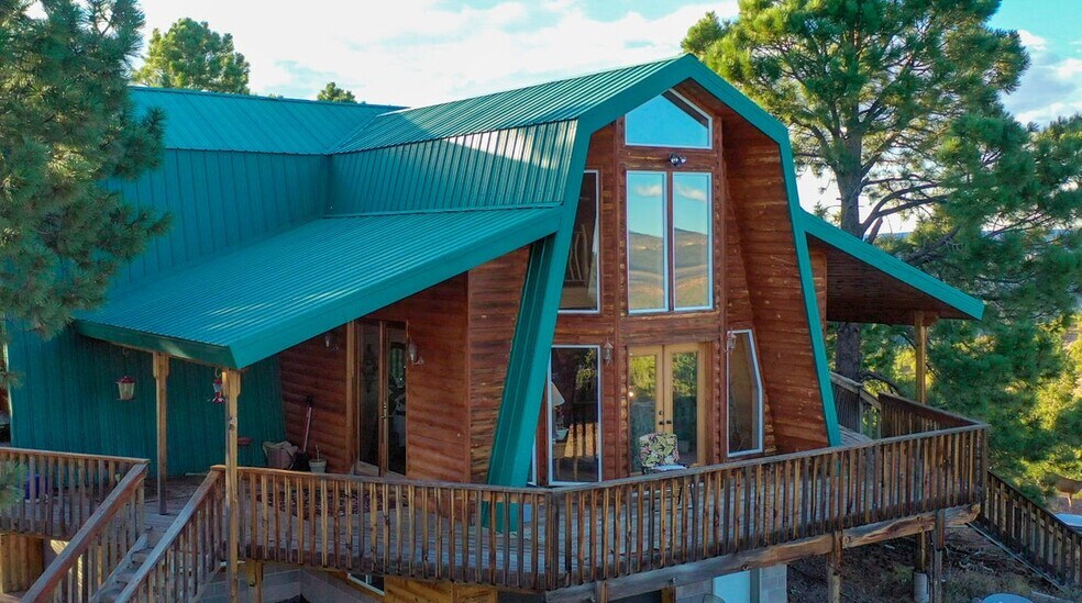 More Photos Of 2498 Silverado Ridge, Duck Creek Village Specialty For Sale