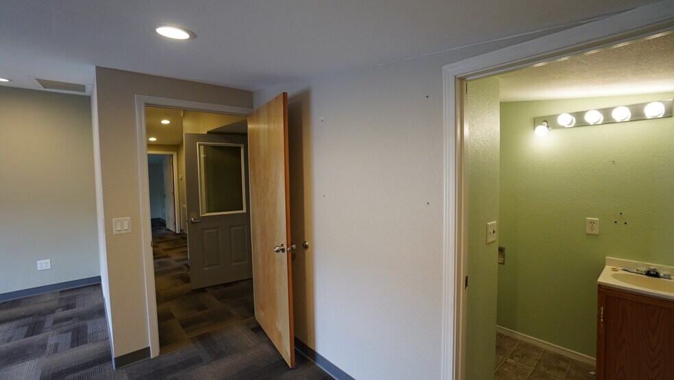 More Photos Of 2704 Clearwater Ave, Lewiston Industrial For Sale