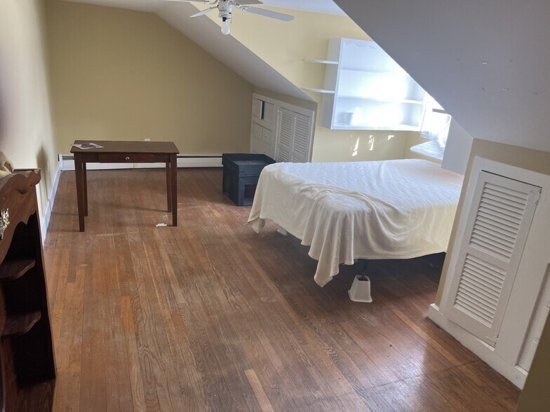 More Photos Of 1227 Ashley Blvd, New Bedford Freestanding For Sale