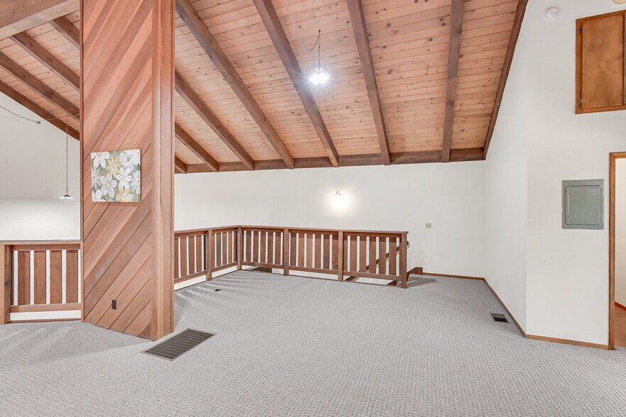 More Photos Of 874 Henry St, Arnold Office For Sale