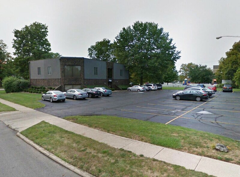 More Photos Of 3140 E Broad St, Bexley Office For Lease