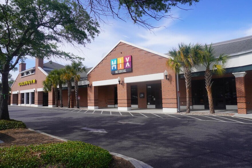 Primary Photo Of 730-760 Coleman Blvd, Mount Pleasant General Retail For Lease