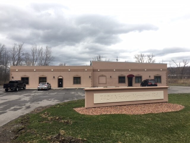 More Photos Of 7424 Victor Mendon Rd, Victor Flex For Lease