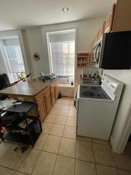 More Photos Of 128 S Market St, Frederick Apartments For Sale