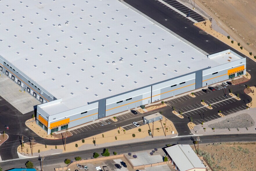 More Photos Of 100 Wild Horse Cyn, Sparks Warehouse For Lease