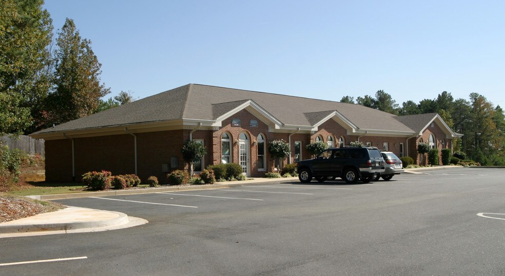 Primary Photo Of 3700 Largent Way, Smyrna Medical For Sale