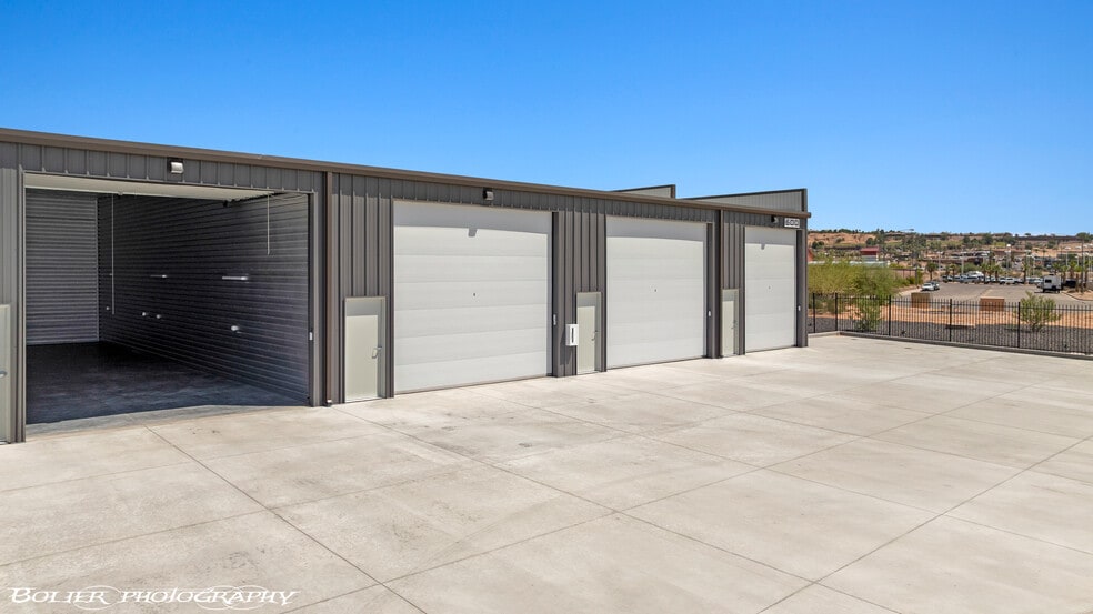 More Photos Of 1300 Pioneer Blvd, Mesquite Self Storage For Sale