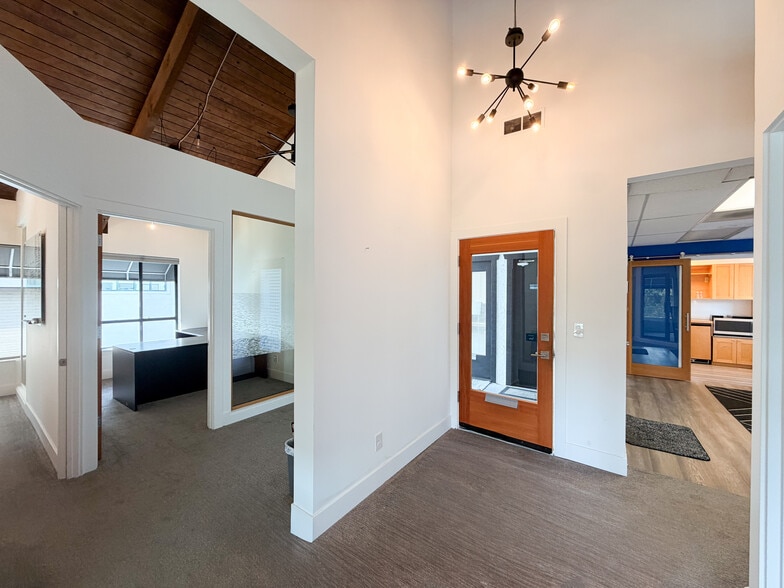 More Photos Of 644 N Santa Cruz Ave, Los Gatos Medical For Lease