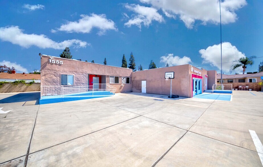 More Photos Of 1555 W Commonwealth Ave, Fullerton Office For Lease