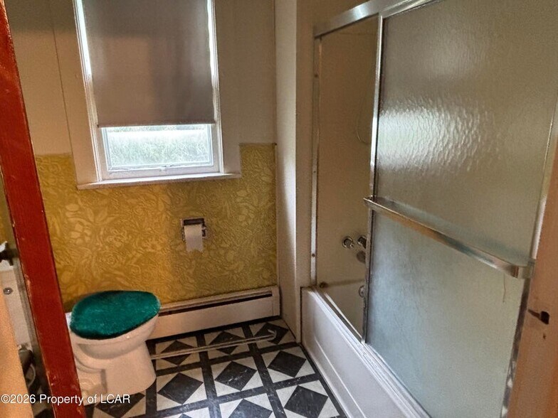 More Photos Of 12 Hill St, Glen Lyon Apartments For Sale