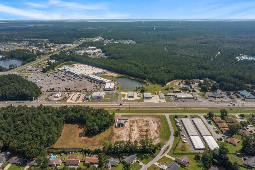 More Photos Of 1800 Village Dr, Kingsland Land For Lease