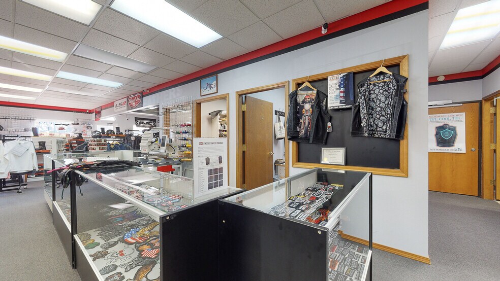More Photos Of 4018 W Clearwater Ave, Kennewick Office For Lease