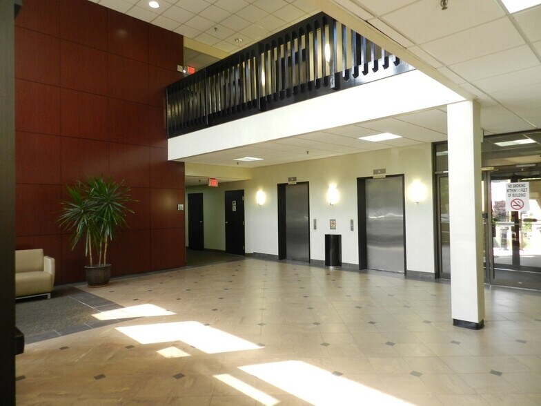 More Photos Of 22 Old Short Hills Rd, Livingston Medical For Lease
