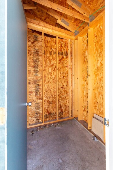 More Photos Of 1281 Stoneridge Dr, Bozeman Apartments For Sale