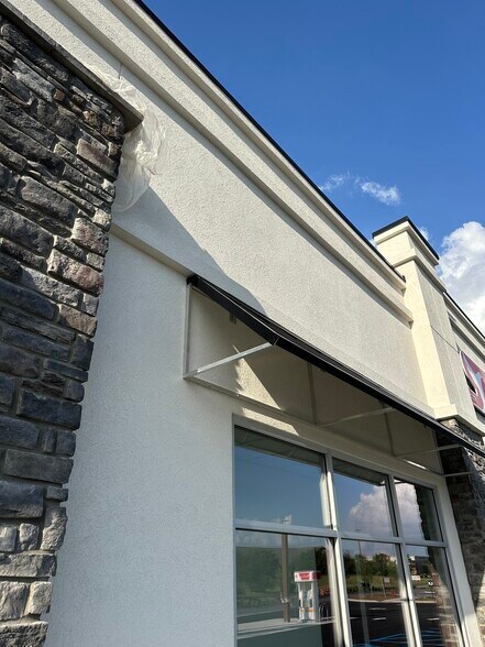 More Photos Of 511 E Brannon Rd, Nicholasville Restaurant For Lease