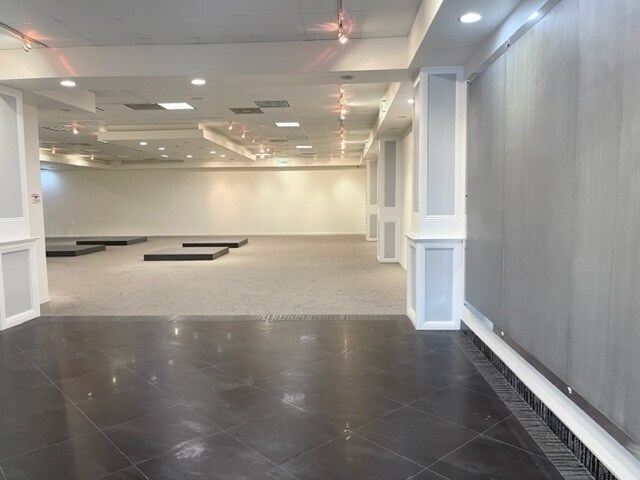 More Photos Of 3217 S Garfield Ave, Commerce Manufacturing For Sale