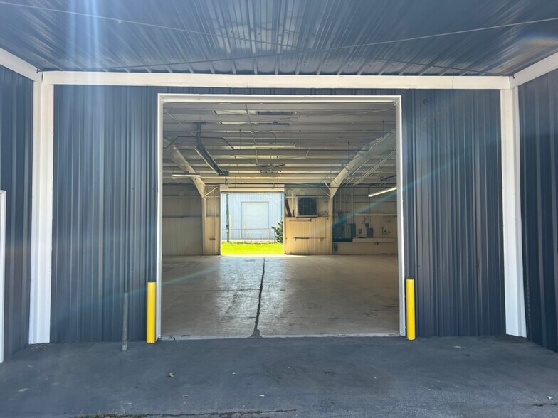 More Photos Of 6120 Airways Blvd, Chattanooga Warehouse For Sale