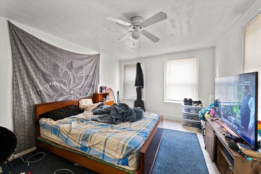 More Photos Of 240 N Main Ave, Scranton Storefront Retail Residential For Sale