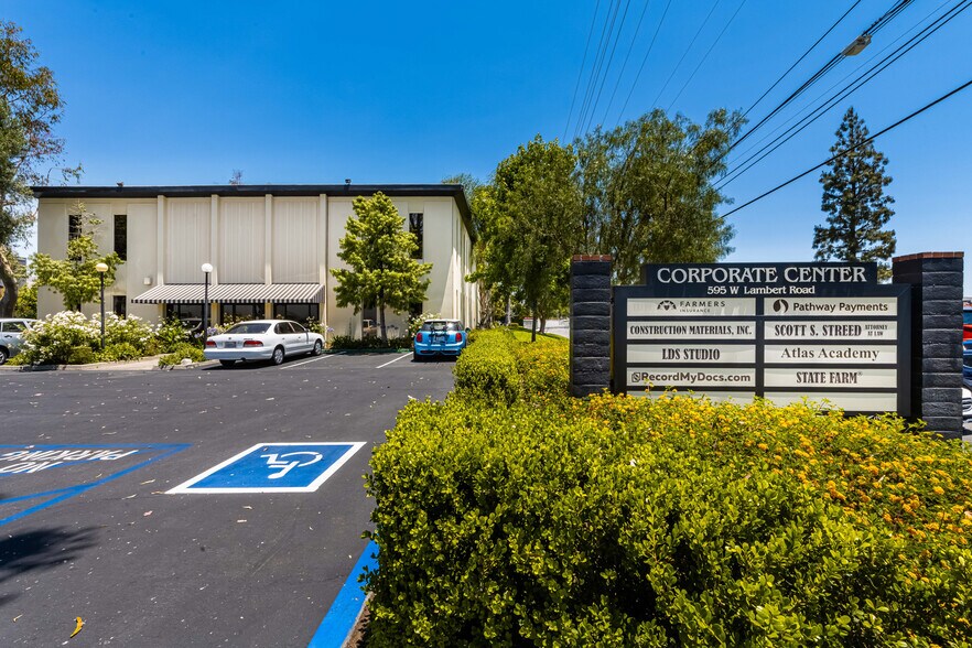 More Photos Of 595 W Lambert Rd, Brea Loft Creative Space For Lease