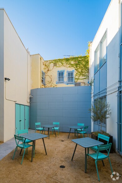 More Photos Of 1312-1316 Westwood Blvd, Los Angeles Research And Development For Lease